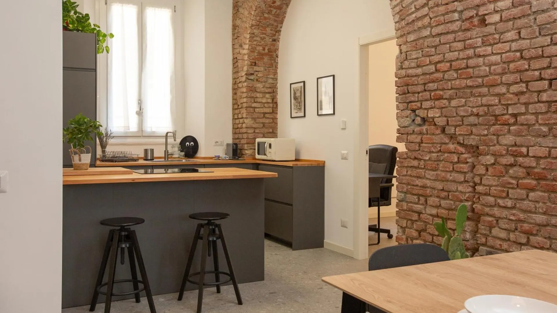 Design Lab - New Exclusive Apartment Milan Italy